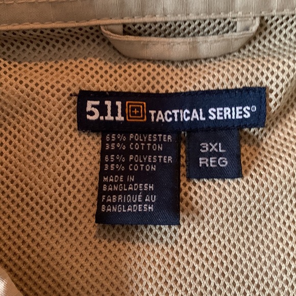 Men’s hiking/outdoor shirt. Long sleeve. Size 3XL. Only worn a few times. - Picture 4 of 4